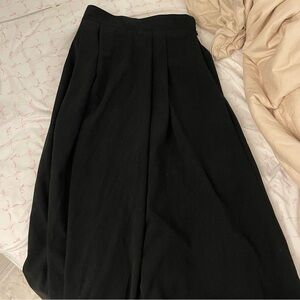 Selling oak fort black long skirt